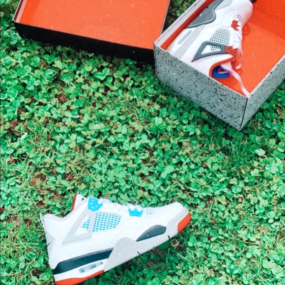 Air Jordan retro 4 (gs) NEW in box - Picture 3 of 5